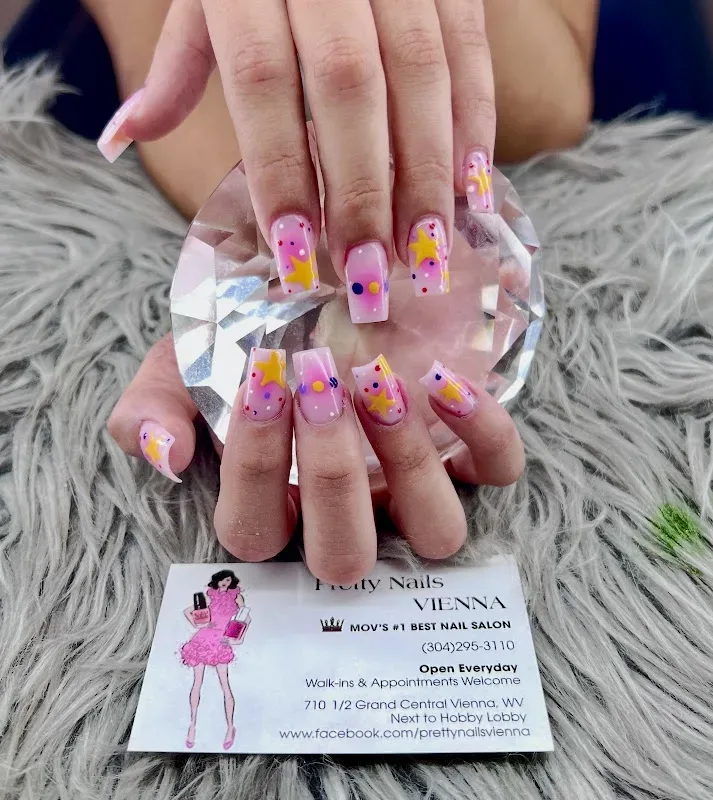 Pretty Nails VIENNA (Award-winning Nail Salon) — Nail salon in Vienna